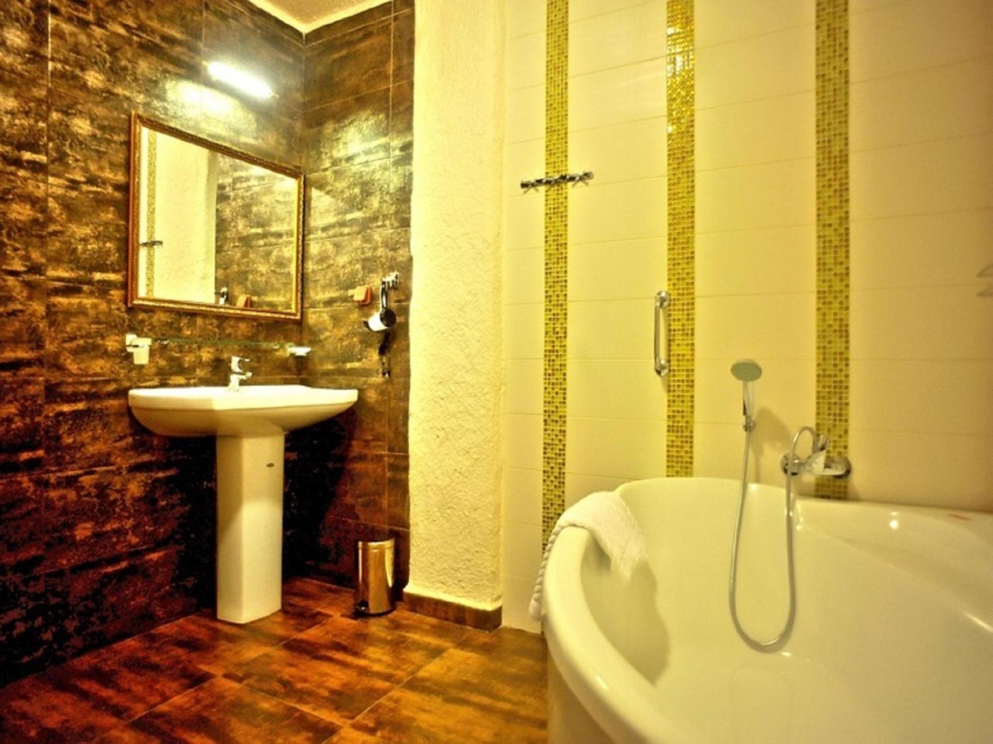 Hotel Kilikiya Úzhgorod Habitación foto